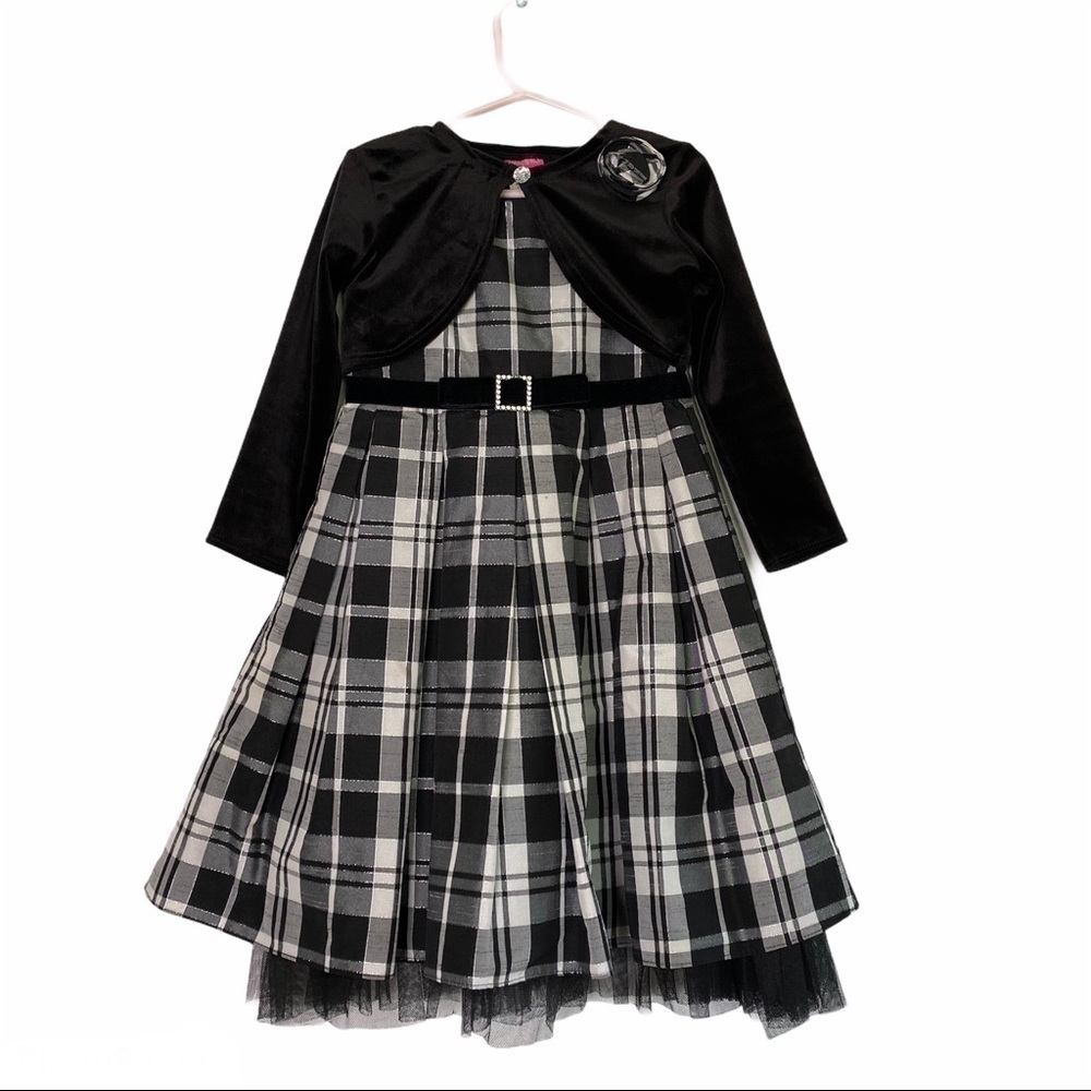 Girls Plaid Black/white fit flare Dress & cardigan Size 4